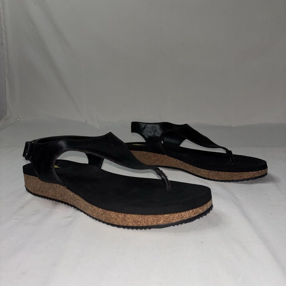 Volatile Black Leather T-Strap Thong Sandals Ankle Strap Women’s 9